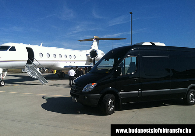 Reptéri Transzfer airport transfer 005